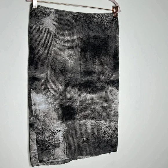 Massimo Black & White Print Skirt - Picture 2 of 9